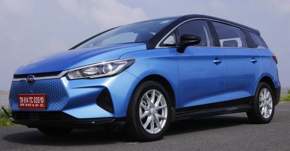 Byd E Test Drive A Comfortable Electric Mpv That Offers Km Range