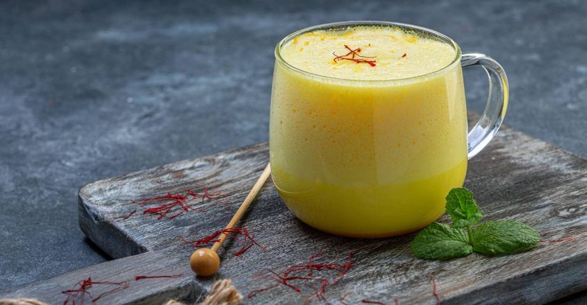 is-it-wise-to-include-saffron-milk-in-your-pregnancy-diet-manorama