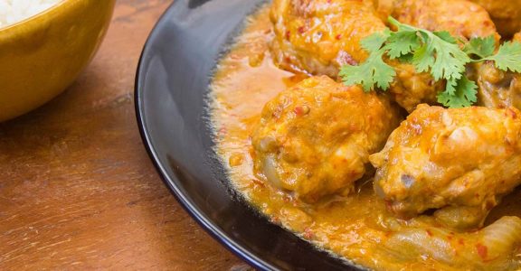 Rich and creamy, this classic chicken mughalai is a flavour bomb ...