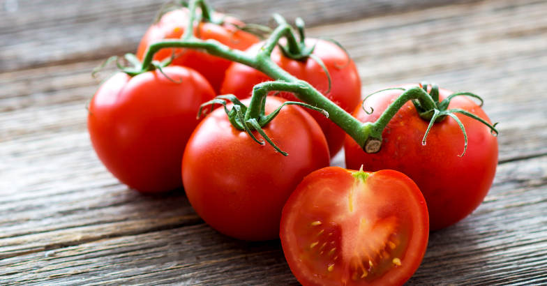 Summer Skincare: Tomatoes to milk, 6 home ingredients can remove sun tan  easily – India TV