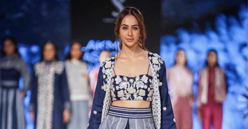 Lakme Fashion Week x FDCI 2023 kicks off on a sustainable note ...