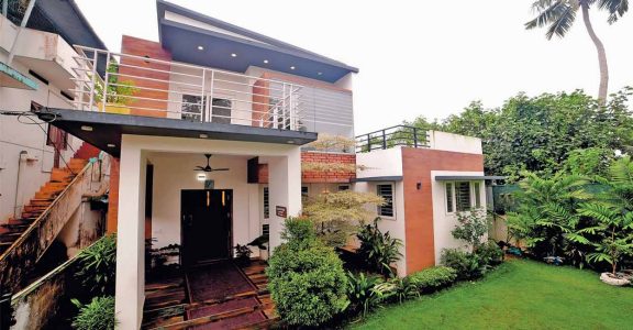 Simple and classy, this modern Vaduthala house in 5 cents is perfect