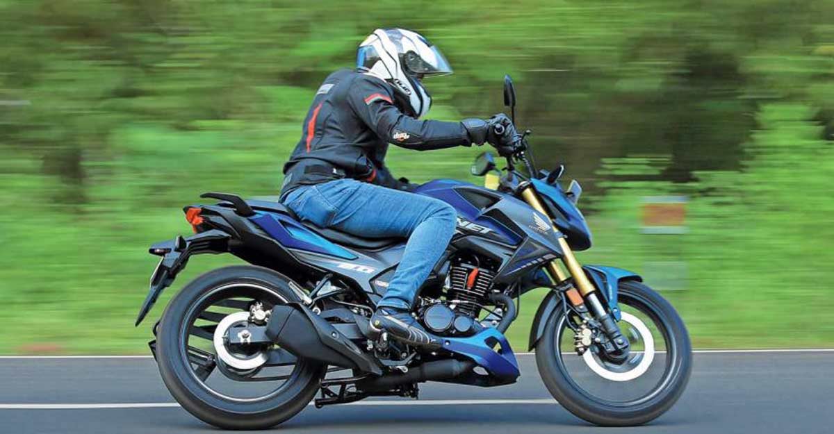 Honda Hornet 2 0 Test Drive Powerful New Engine And Muscular Looks Auto News English Manorama