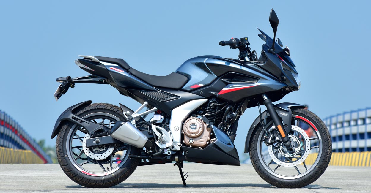 bajaj pulsar 250 2022