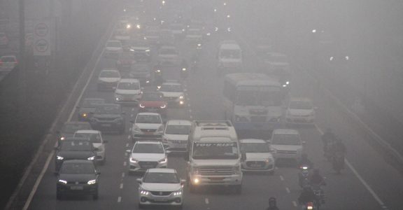 Delhi aviation conditions improve, dense to moderate fog in isolated ...