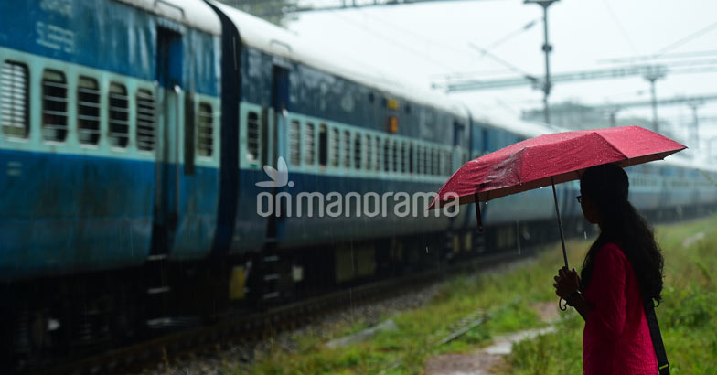 Rains, railway tracks and memories – these photos will make you nostalgic