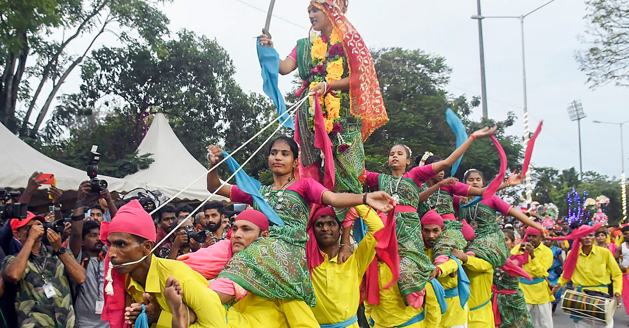 Colourful cultural pageantry marks the end of Kerala's week-long Onam celebrations