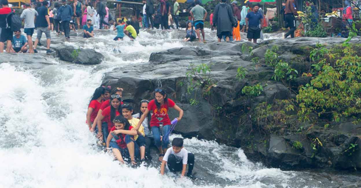Lonavala waterfall death: Govt to take these measures for tourist safety